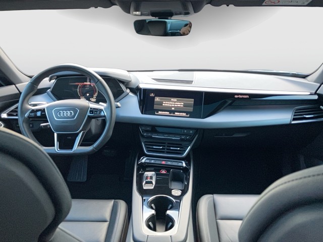 Skoda - Octavia Combi 2.0 TDI DSG Tour AHK+Navi+LED_2