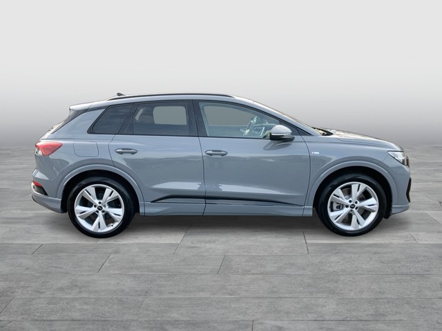 Skoda - Octavia Combi 2.0 TDI DSG Style Navi HUD ACC_11