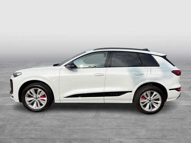 Audi - Q6 e-tron performance S-line AHK B&O LM21 PANO_12