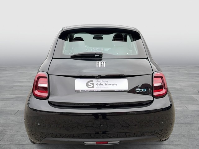 Fiat - 500e 42kWh Icon NAVI+ACC+PANO+LED+SITZHZG+KAMERA_8