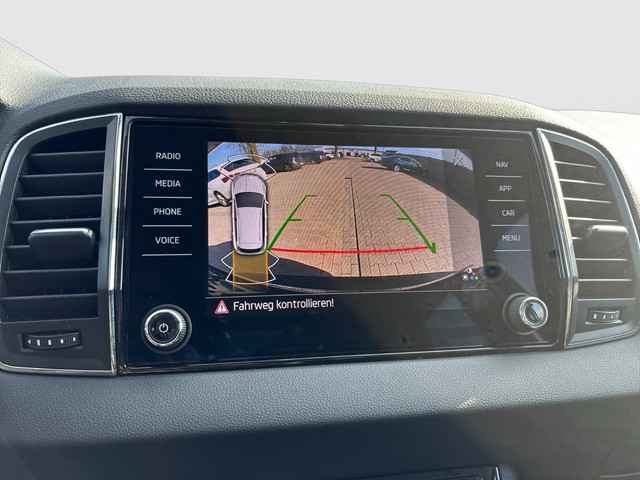 Skoda - Karoq 2.0 TDI DSG Ambition LED+NAVI+SHZ+RFK_9