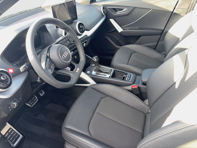 Audi - Q2 35 TFSI S-tronic advanced MATRIX+AHK+SITZH_11