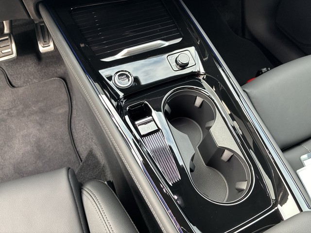 Audi - Q3 SUV TDI S-tronic S line AHK+ACC+LED+NAVI+PANO_6