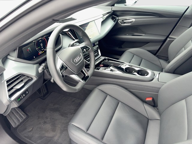 Audi - e-tron GT quattro LUFTFAHRWERK+LASERLICHT_11