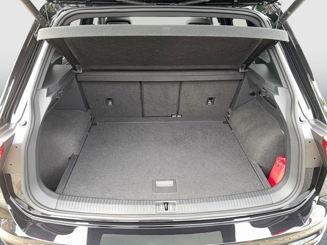 VW - Tiguan 2.0 TDI DSG R-Line 4M PANOR.+AHK+RFK+NAVI_4