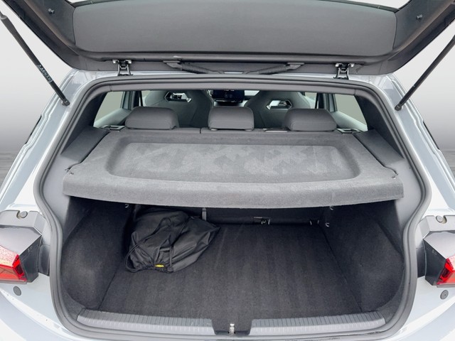 CUPRA - Born 150 kW LED Wärmepumpe Lenkradhzg. 18"_4