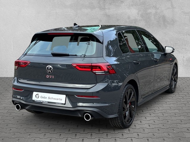 Audi - e-tron Sportback 55 quattro S-line AHK LED PANO_11