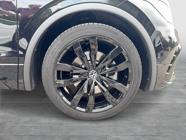 VW - Tiguan 2.0 TDI DSG R-Line 4M PANOR.+AHK+RFK+NAVI_11