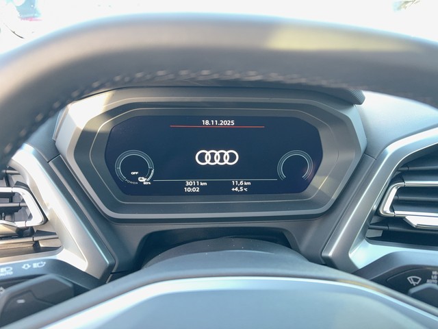 Audi - Q4 e-tron Sportback 35 advanced AHK+MADRIX_12