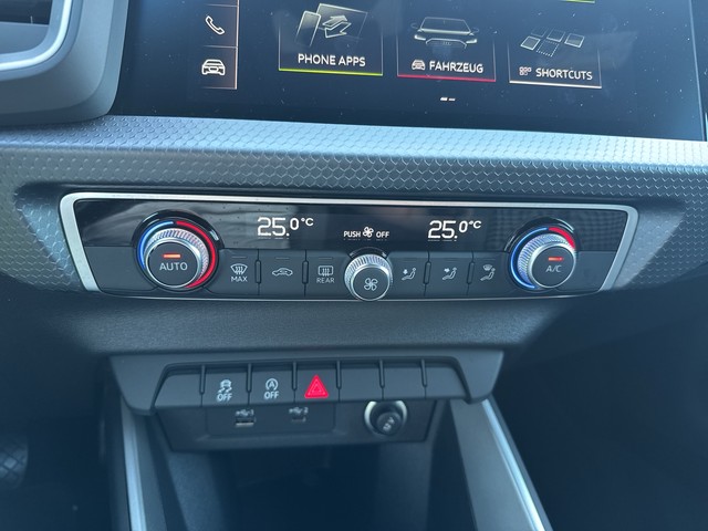 Audi - A1 Sportback 30 TFSI advanced LED PDC vo+hi_6