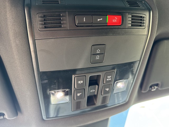 Skoda - Karoq 2.0 TDI DSG Sportline AHK+NAVI+KAMERA+LED_13