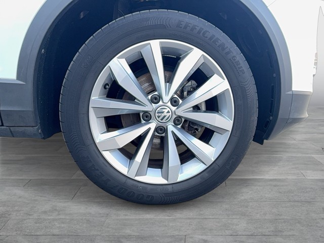 VW - Passat Variant 1.5 TSI eHybrid Business AHK HuD_9