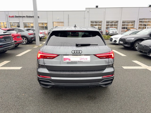 Audi - Q3 35 TFSI S-tronic S-Line ALLWETTER_7