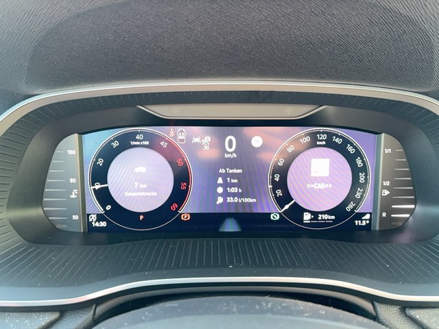 Skoda - Octavia Combi 2.0 TDI DSG Selection Head Up+Navi_18