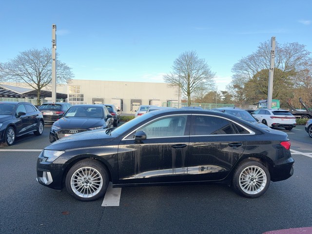 Audi - A3 Limousine 35 TFSI S-tronic advanced phone box_5