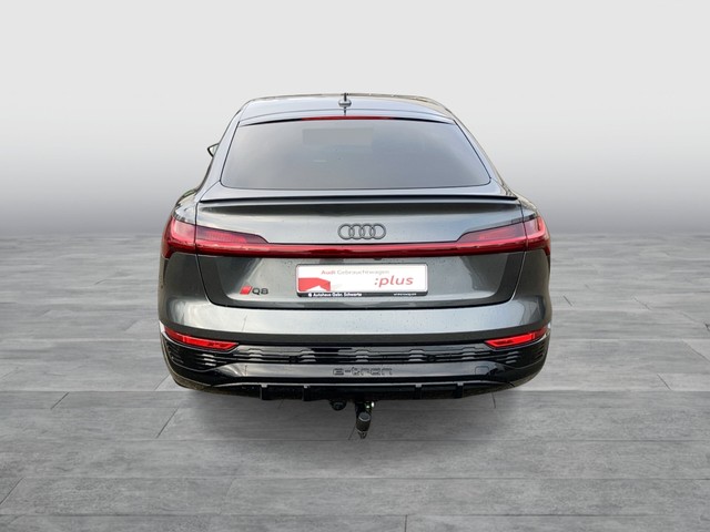 Audi - Q8 e-tron Sportback 55 quattro S-line AHK PANO_9