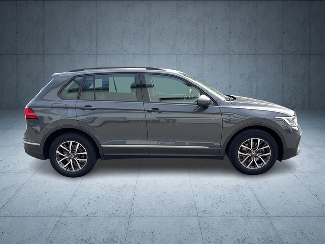 VW - Tiguan 1.5 TSI DSG Life LED+Navi+RFK+AHK_11