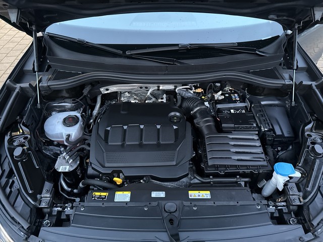 VW - Tiguan 2.0 TDI DSG Life ACC+LED+NAVI+LM18"+DAB_10