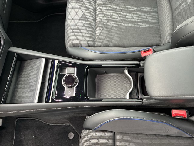 VW - Tayron 2.0TDI 4M DSG R-Line Panorama+Standhzg._8