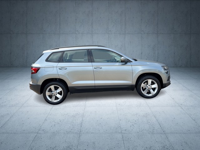 Skoda - Karoq 1.5 TSI DSG Ambition Navi AHK RFK 17"_10