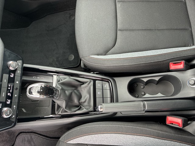 VW - Golf VIII 1.5 TSI eHybrid 150 kW STYLE AHK+RFK_7