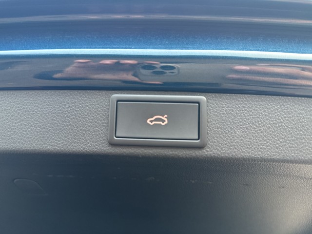Skoda - Octavia Combi 1.4 electric/TSI Style HuD Leder_5