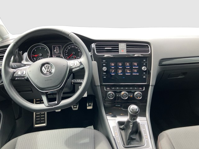 VW - Golf VII Variant 1.6 TDI Sound AHK+ACC+NAVI+PDC_2