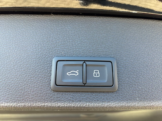 Audi - Q2 35 TFSI S-tronic Advanced AHK LED LM17 NAVI_5