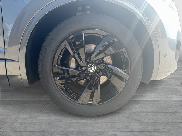 VW - Touareg 3.0 TDI 4M R-Line ACC+AHK+PANO+STANDHZG_11