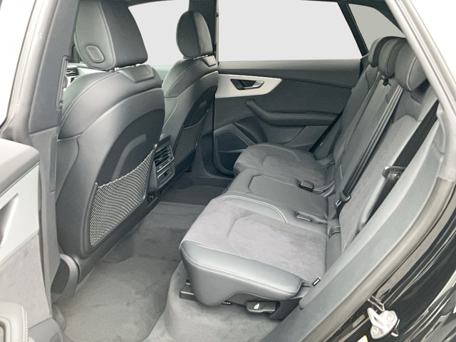 Audi - Q8 SUV TFSI e quattro 290 kW tiptronic s line_3