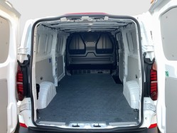 VW - T7 Transporter Kasten LR lang Klima,AHK,LED_4