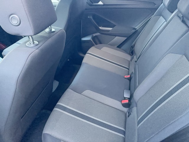 VW - Passat Variant 1.5 TSI eHybrid Business AHK HuD_3