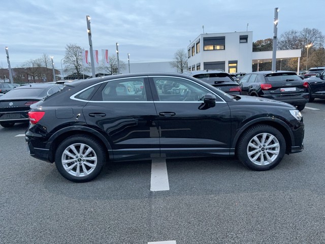 Audi - Q3 Sportback 35 TFSI S-tronic AHK+ACC+ALLWETTER_8