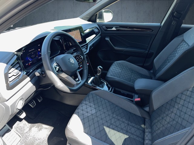 VW - T-Roc 1.5 l TSI R-Line Black Style RFK Matrix_14