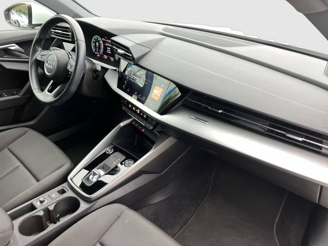 Audi - A3 Sportback 40 TFSI e S-tronic CAM LED LM17 TEMP_7