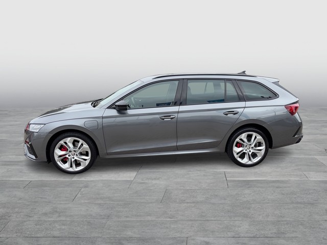 Skoda - Octavia Combi 1.4 iV DSG RS ACC HUD LED LM19 NAVI_10