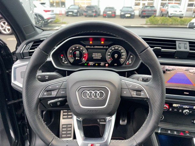 Audi - Q3 35 TFSI S-tronic S-Line ALLWETTER_12