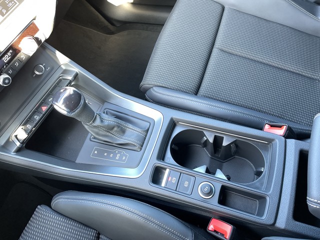 Audi - Q3 Sportback 35 TFSI S-tronic S line AHK+LED_8