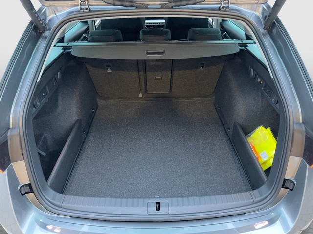 Skoda - Octavia Combi 1.5 TSI eTEC DSG Selection AHK+LED_4