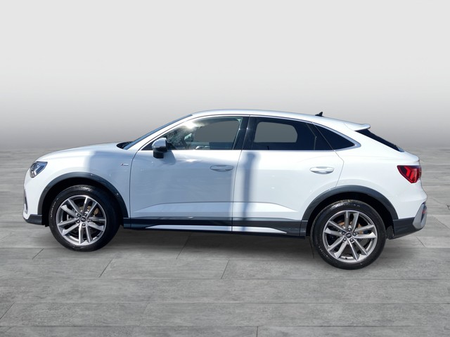 Audi - Q3 Sportback 40 TFSI quattro S-tronic S-line AHK_6