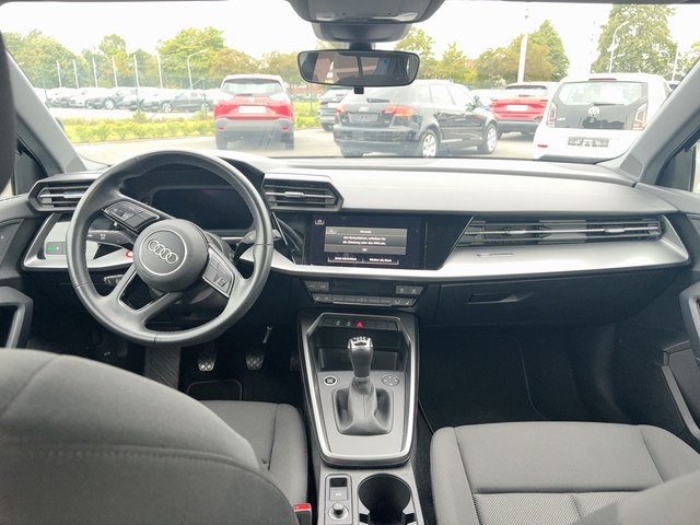 Audi - A3 Sportback 35 TFSI 6-Gang PHONE BOX_2