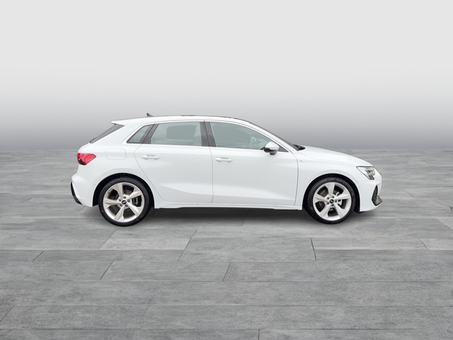 Audi - A3 Sportback 35 TFSI S line_9