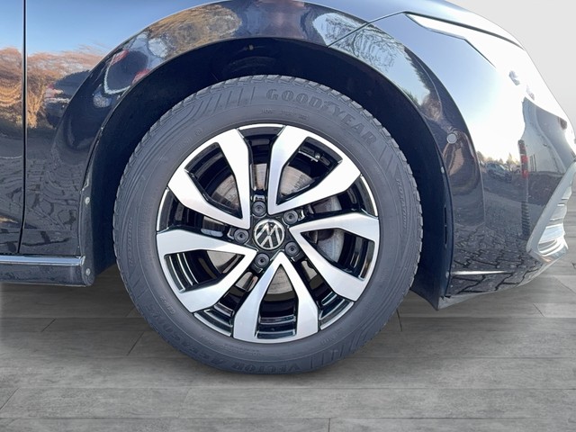 VW - Golf VIII 2.0 TDI DSG Active AHK+NAVI+ACC+PANO_10