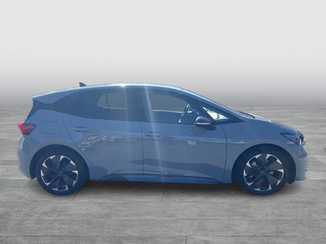 CUPRA - Born ACC CAM GJR LED LM19 MFL NAVI PDC SHZG TEL_9