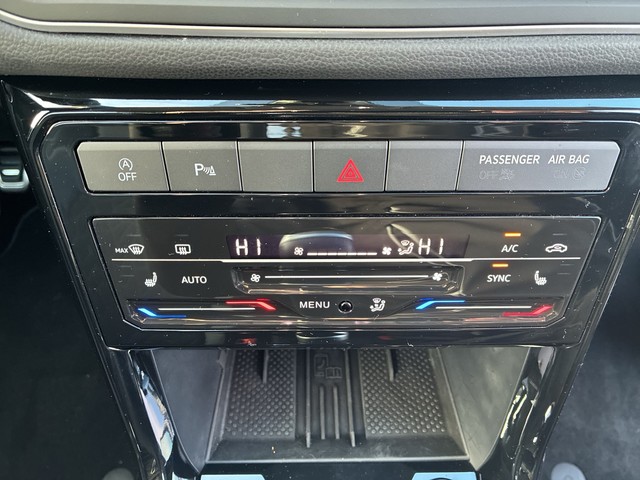 VW - T-Cross 1.0 TSI Goal ACC LED LM16 MFL PDC SHZG_11