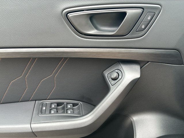 CUPRA - Ateca 1.5 TSI DSG AHK+ACC+LED+NAVI+SHZG+DAB+LM19"_7