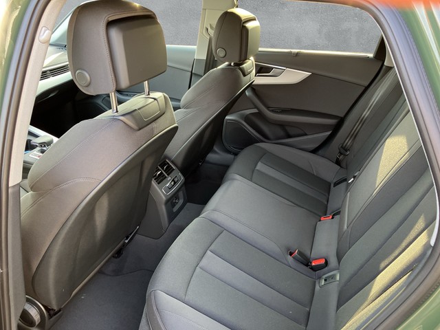 Audi - A4 Avant 35 TFSI advanced Virtual Cockpit Panorama_2