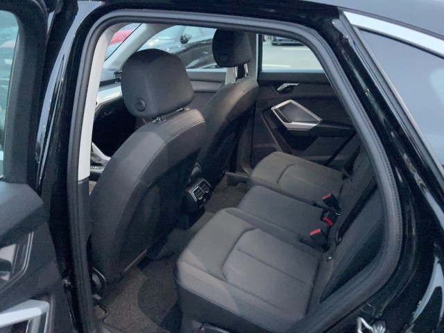 Audi - Q3 Sportback 35 TFSI S-tronic AHK+ACC+ALLWETTER_3