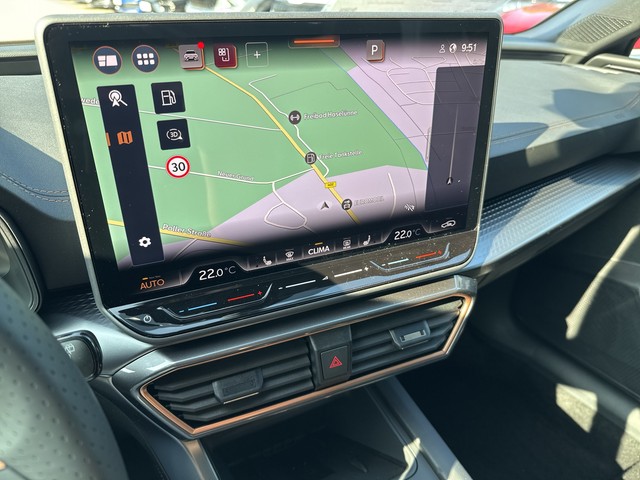CUPRA - Leon ST 1.5 eTSI DSG EDGE PANO+LED+NAVI+ACC+SHZG_8
