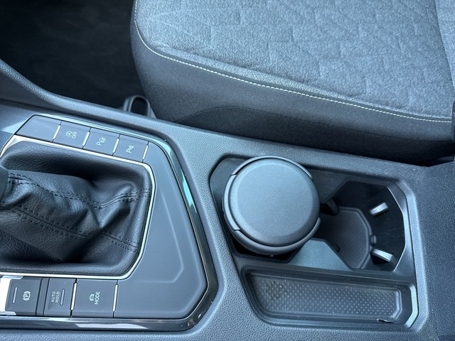 VW - Tiguan 1,5 l TSI DSG Move Navi RFK AHK SHZ vo+hi_5